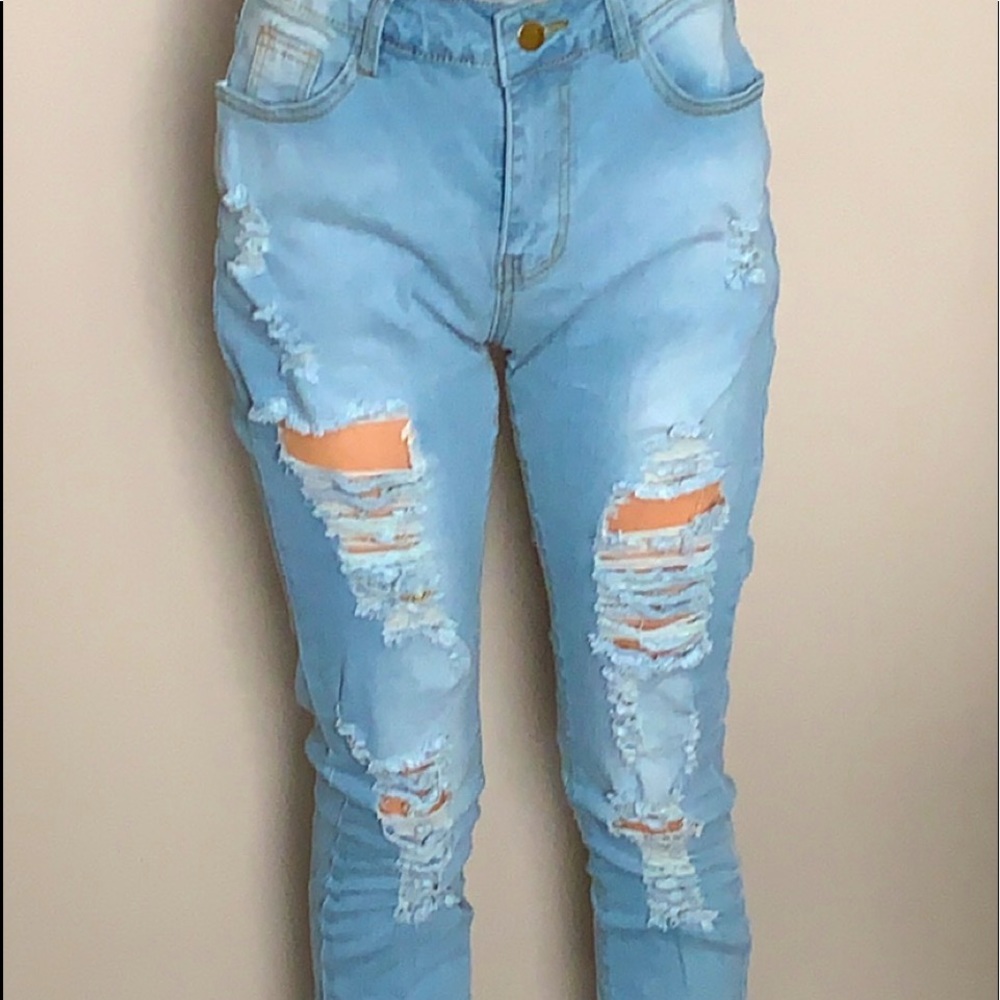 Ripped jeans/ Shein